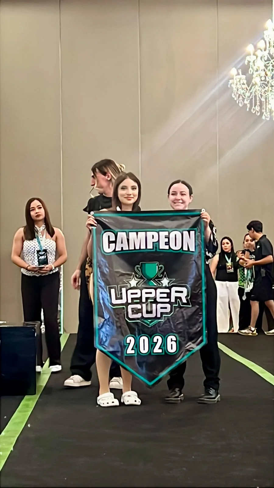 Reconocimiento obtenido durante un encuentro de danza aérea